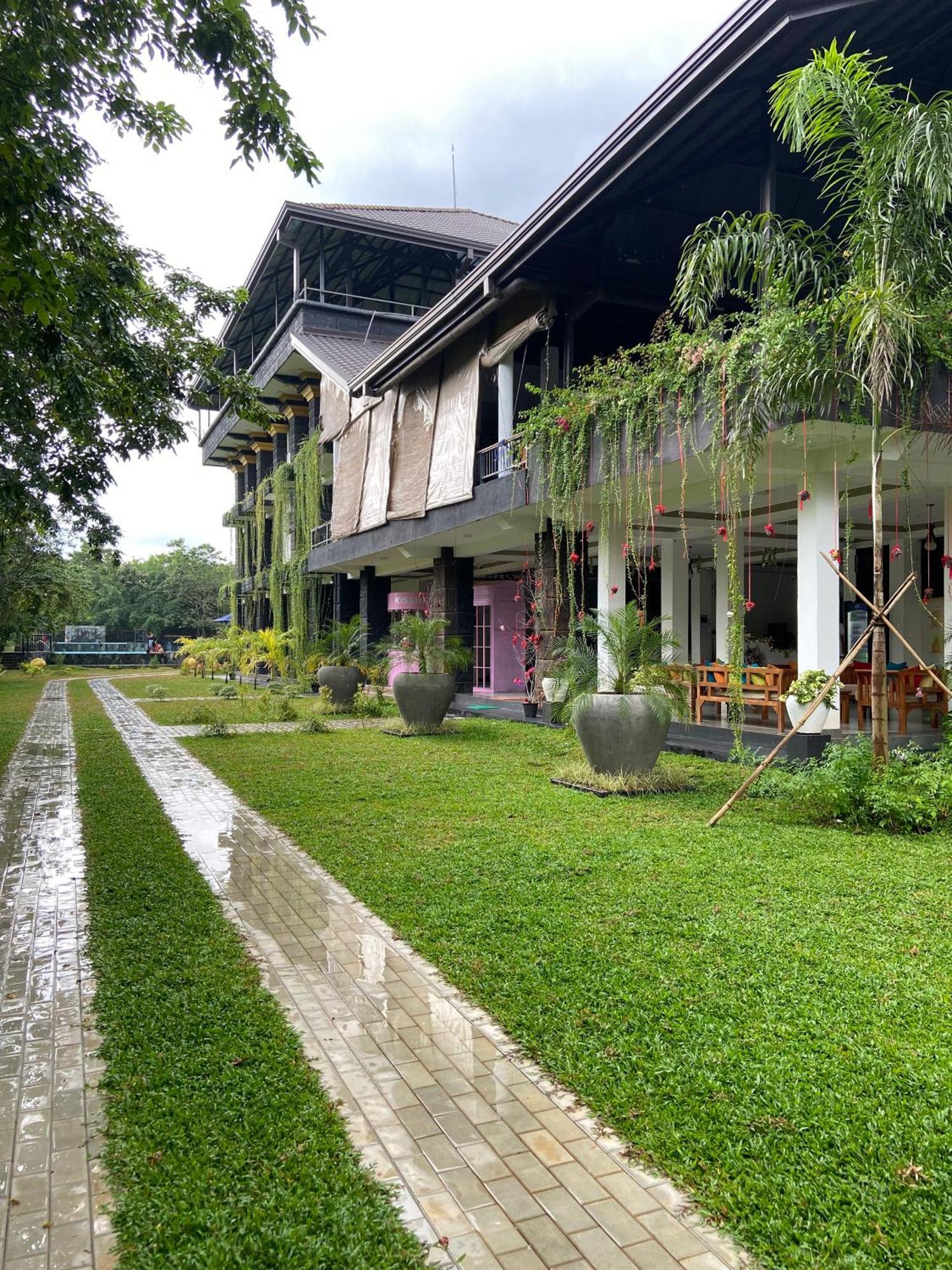 Sigiriya Kingdom Resort Dambulla Exteriör bild